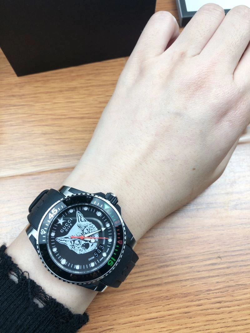 QuickDry GUCCI Watches 183133