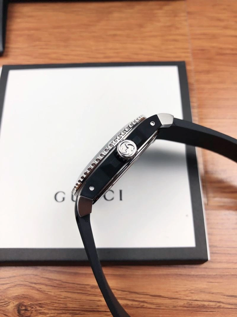 QuickDry GUCCI Watches 183133