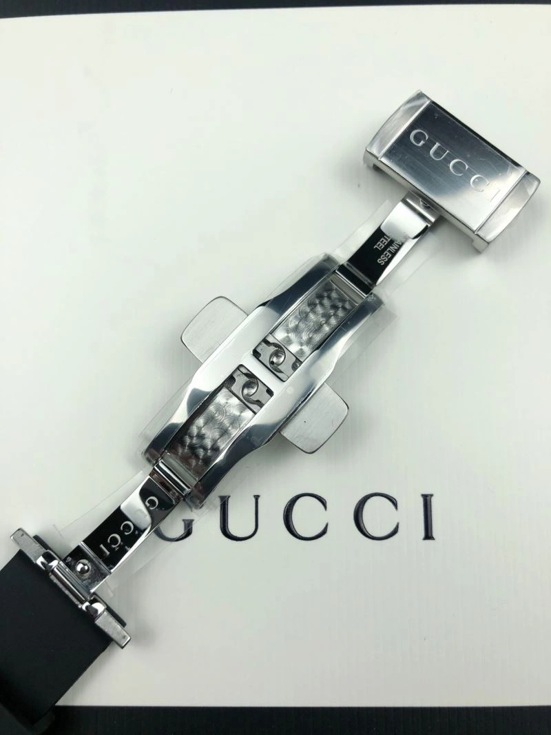 QuickDry GUCCI Watches 183133