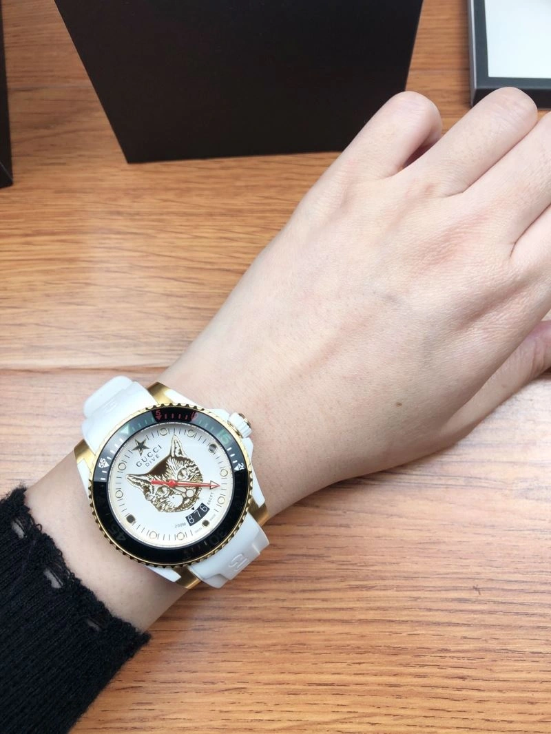 QuickDry GUCCI Watches 183138