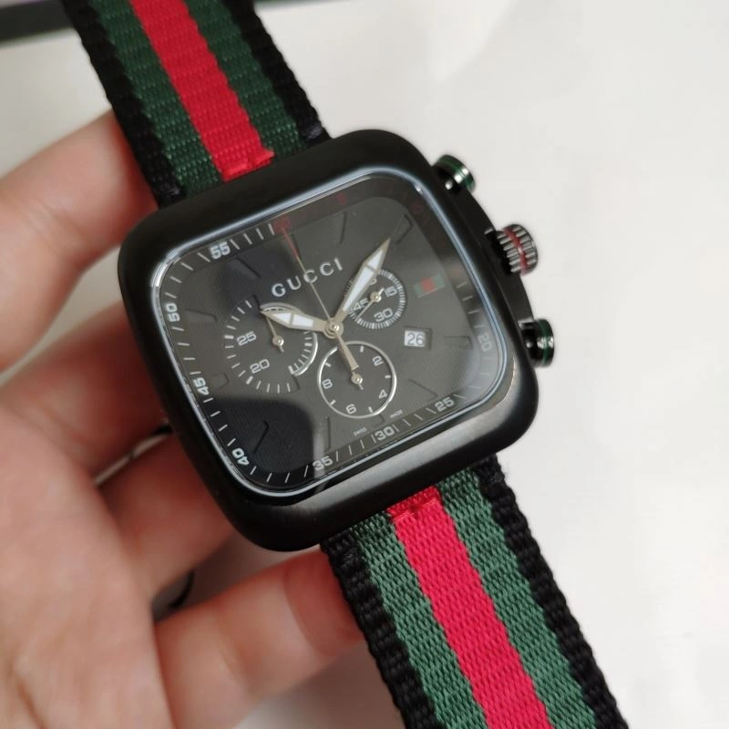 GUCCI Watches FashionForward 183131