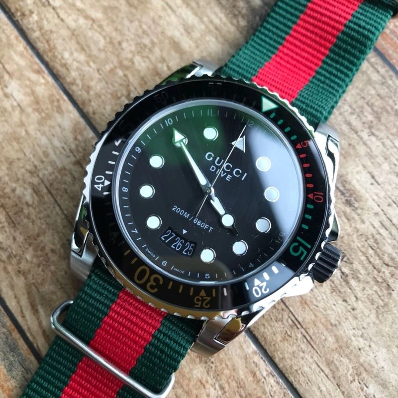 Minimalist GUCCI Watches 183146