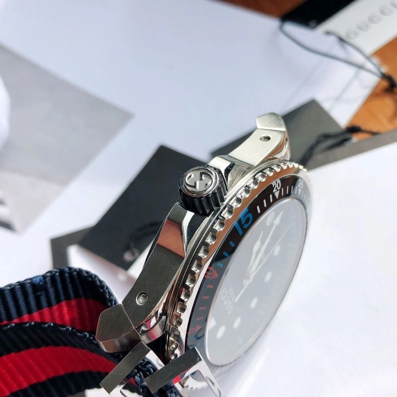 GUCCI Watches SmoothTexture 183152