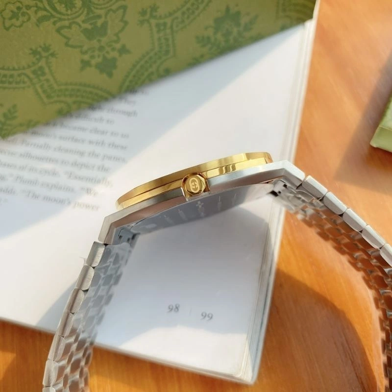 GUCCI Watches Comfortable 183153