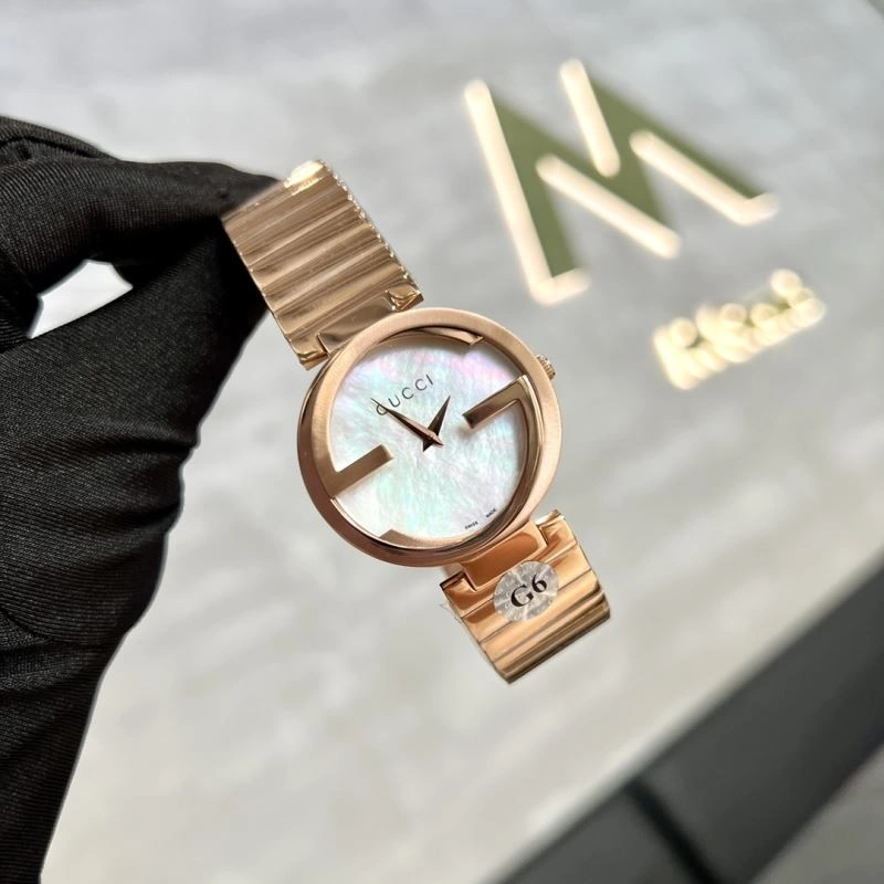GUCCI Watches Comfortable 183142