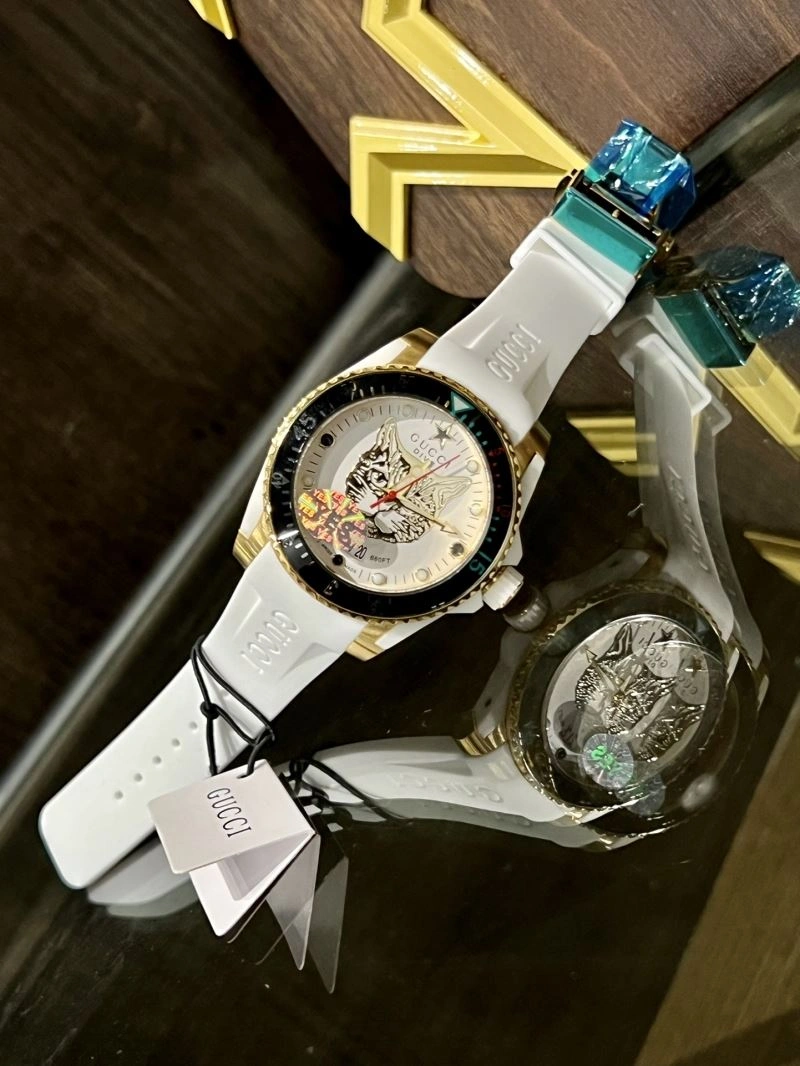 GUCCI Watches Lightweight 183121