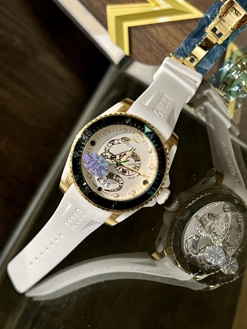 GUCCI Watches Lightweight 183121