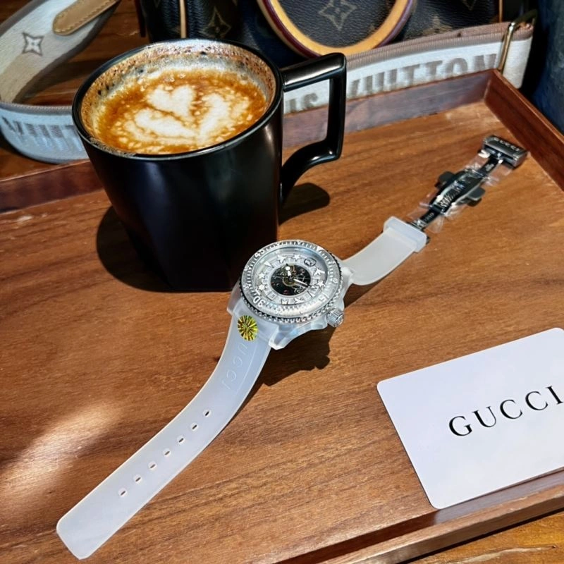 GUCCI Watches TravelReady 183120
