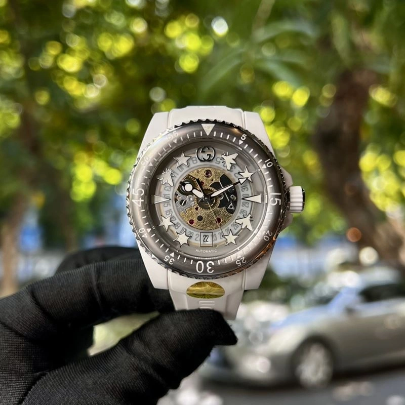 GUCCI Watches Comfortable 183119