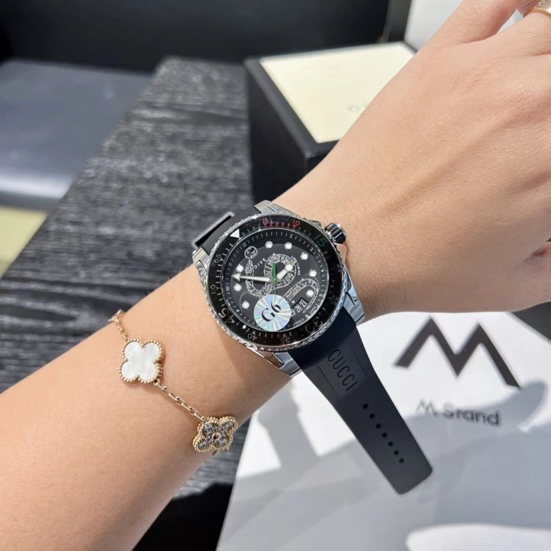 GUCCI Watches Elegant 183116