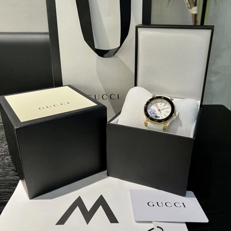 GUCCI Watches Fashionable 183109