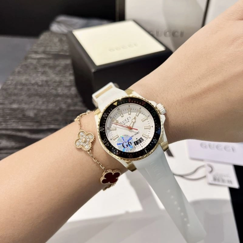 GUCCI Watches Fashionable 183109