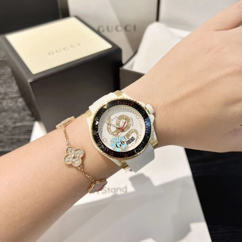 GUCCI Watches Breathable 183088