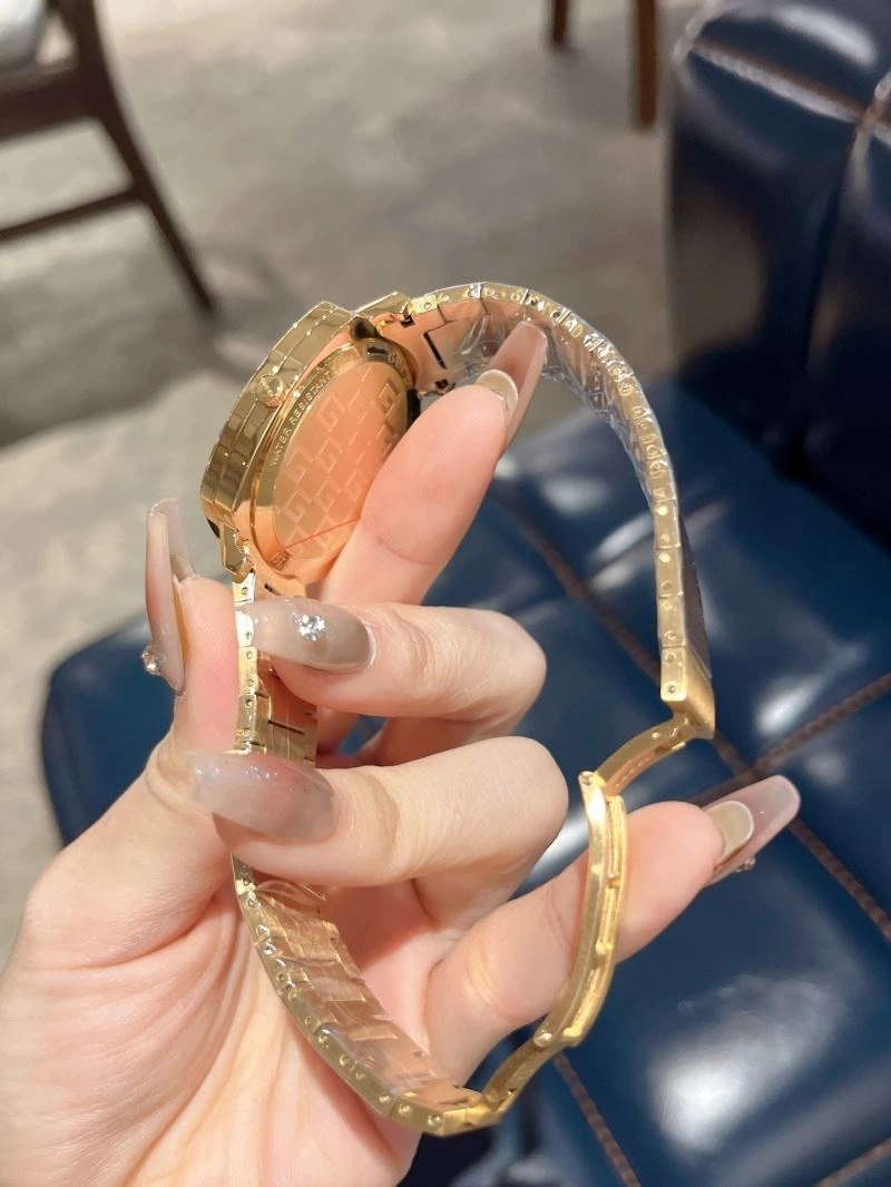OdorResistant GUCCI Watches 183090