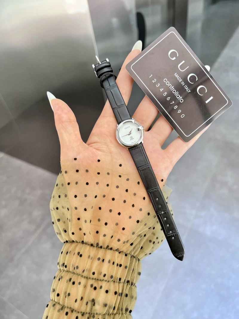 Resilient GUCCI Watches 183113