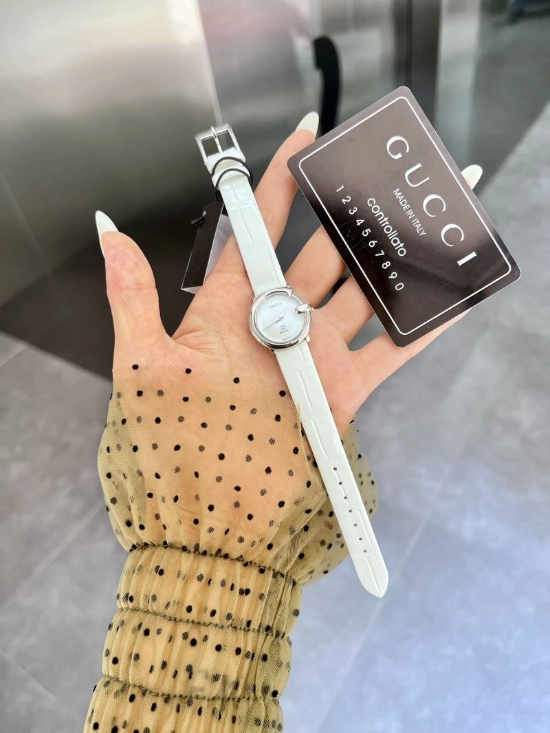 Resilient GUCCI Watches 183113