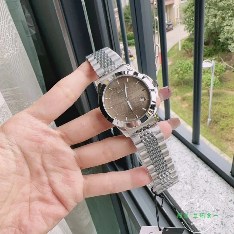 GUCCI Watches Trendsetting 183103