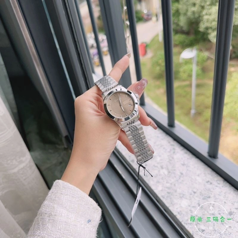GUCCI Watches Trendsetting 183103
