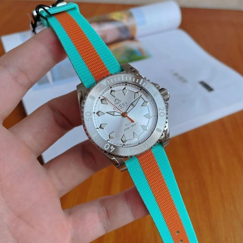 GUCCI Watches Functional 183107