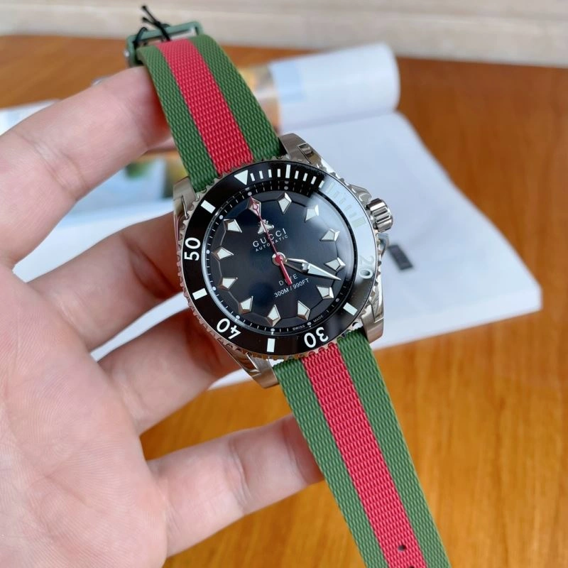 GUCCI Watches Functional 183107