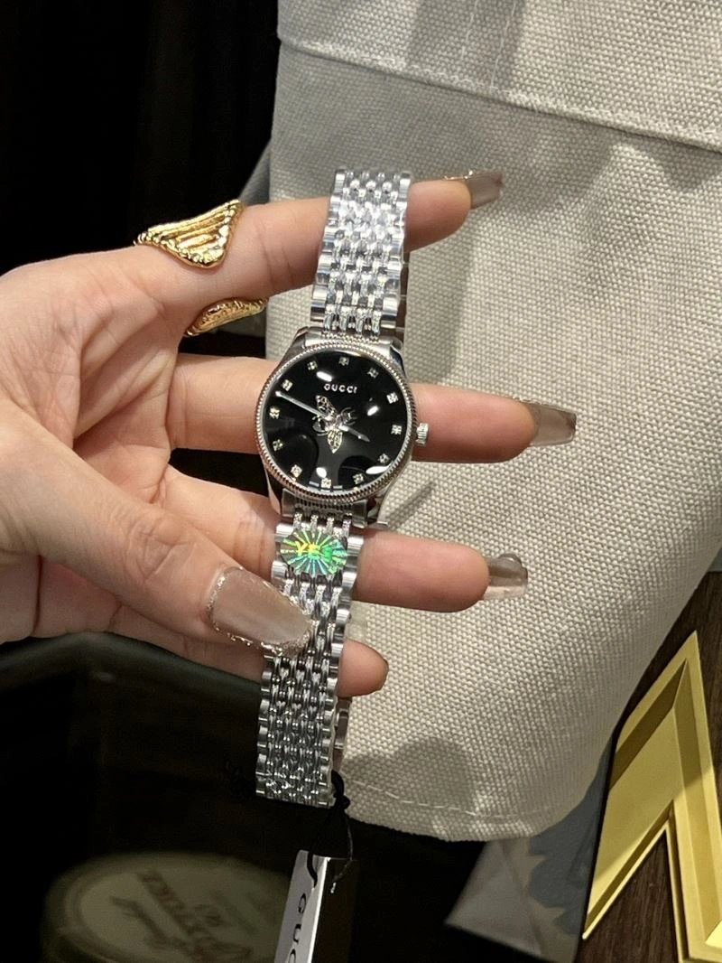 Resilient GUCCI Watches 183094