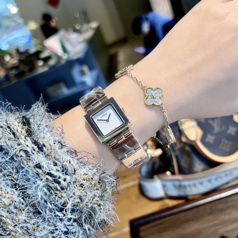 EasyCare GUCCI Watches 183095