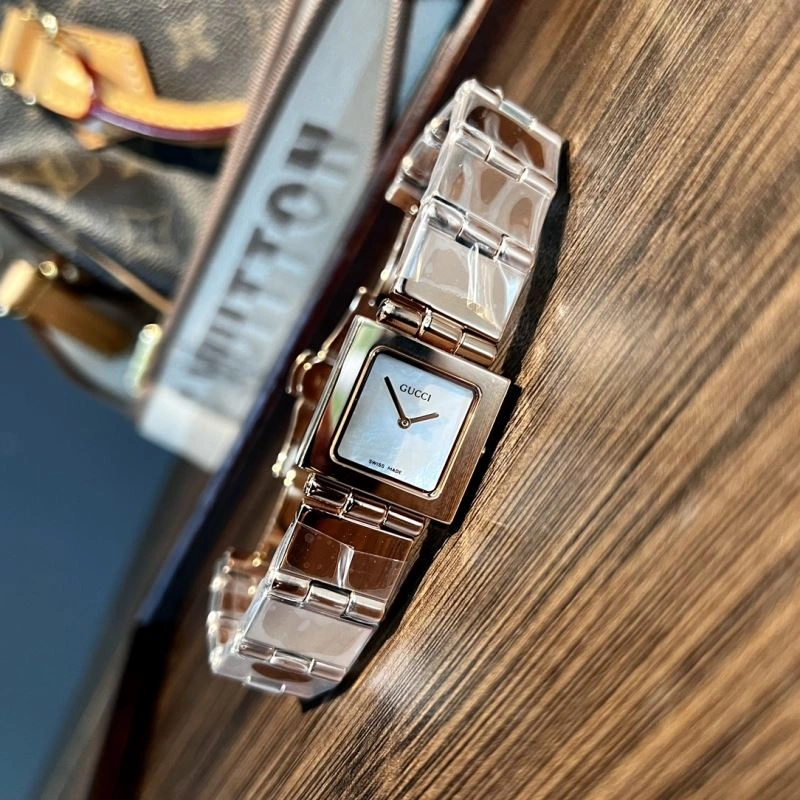EasyCare GUCCI Watches 183095