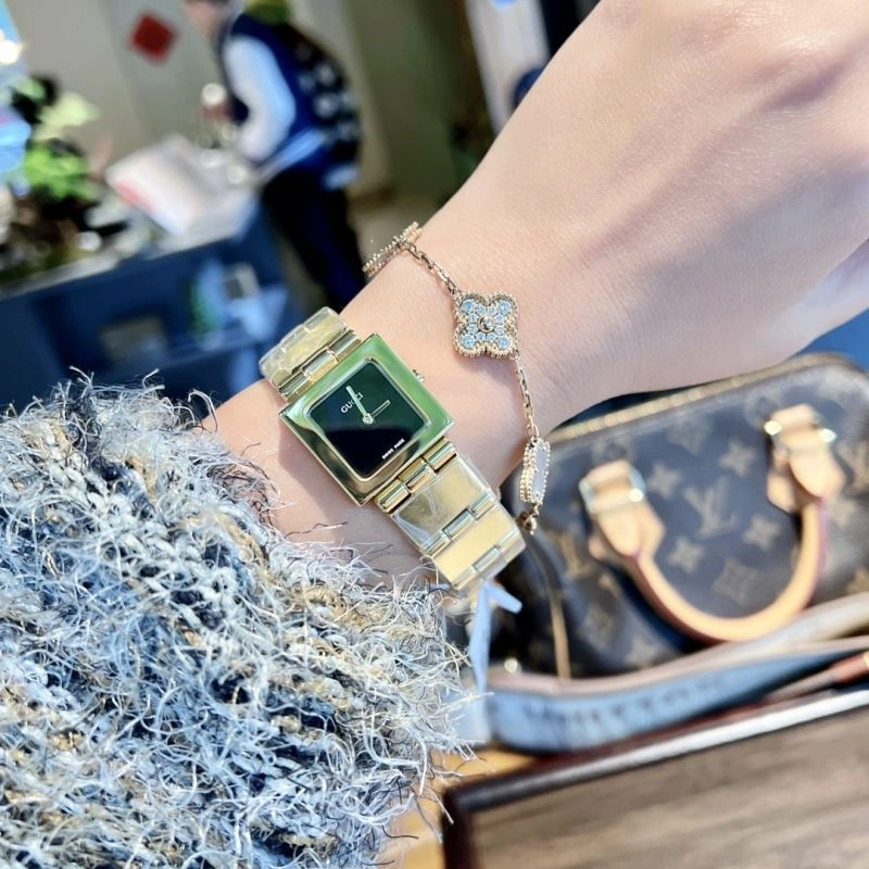 GUCCI Watches Soft 183092