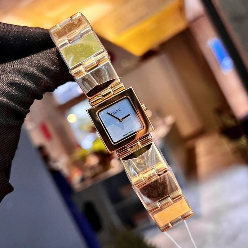 GUCCI Watches Neat 183100