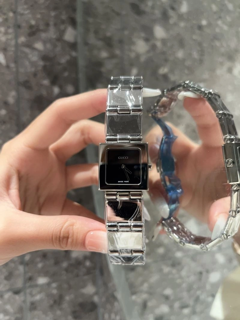 GUCCI Watches Tailored 183086