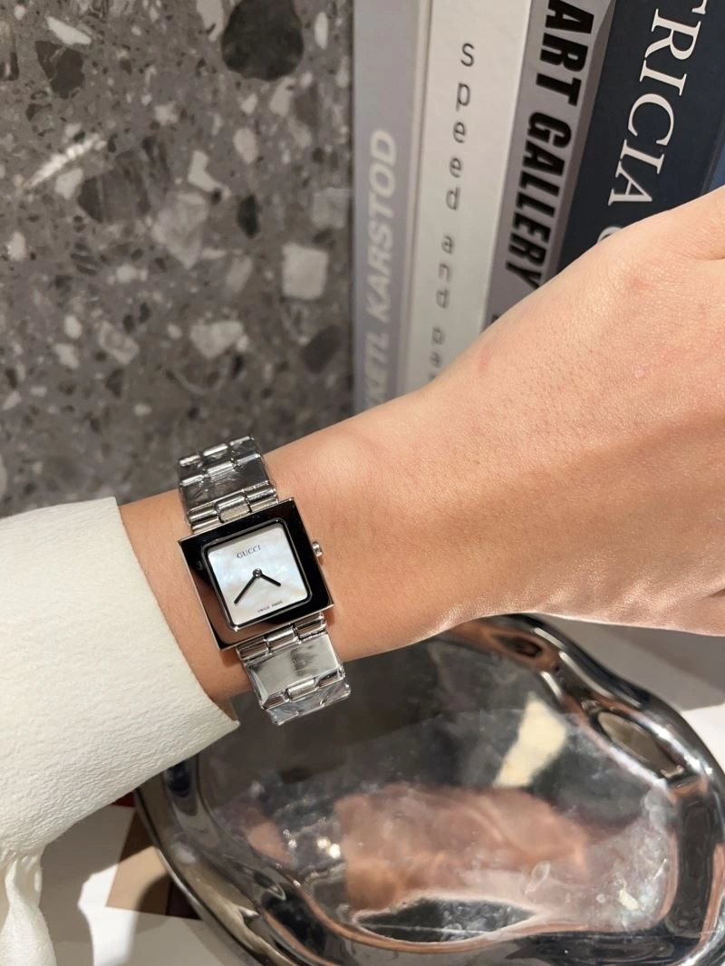 GUCCI Watches Tailored 183086