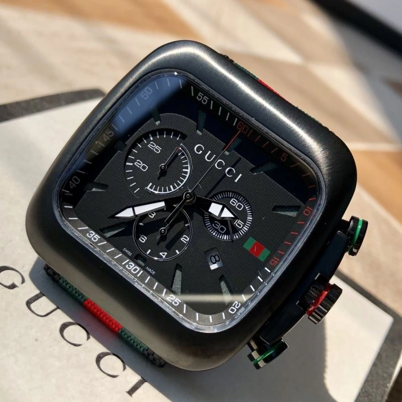 Sporty GUCCI Watches 182704