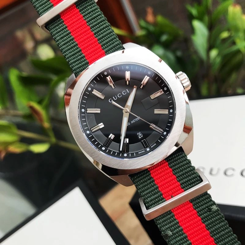 GUCCI Watches ZipUp 183066