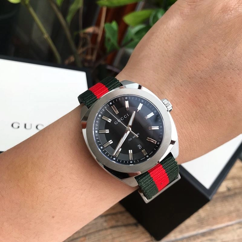 GUCCI Watches ZipUp 183066