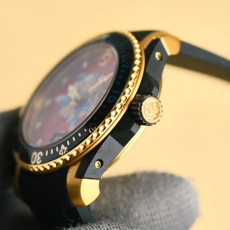 Durable GUCCI Watches 182983
