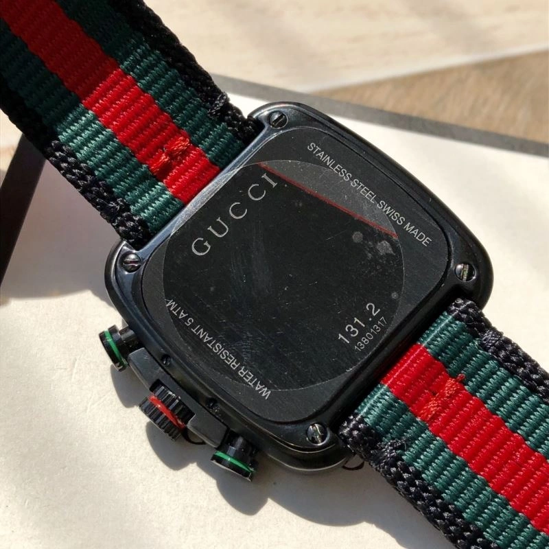 Contemporary GUCCI Watches 182968