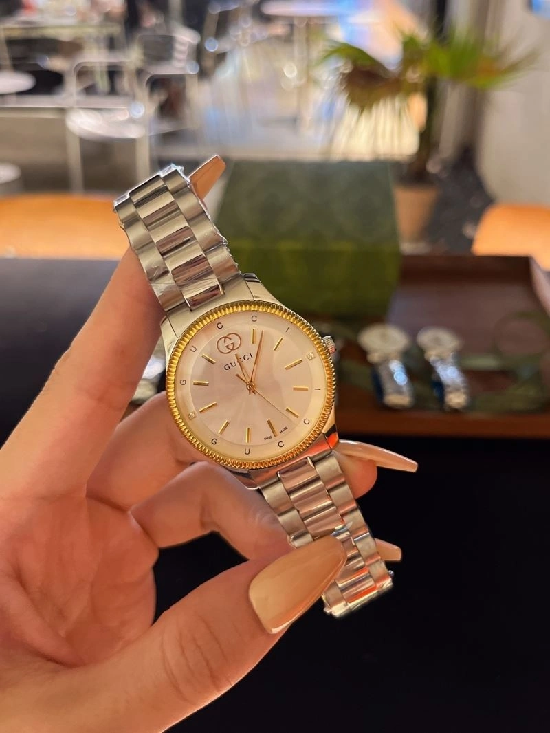 Trendsetting GUCCI Watches 182980