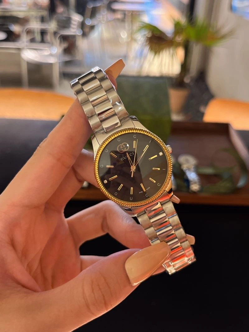 Trendsetting GUCCI Watches 182980