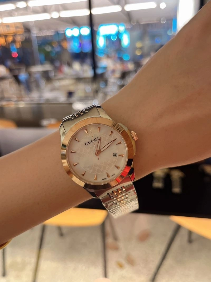 Elegant GUCCI Watches 182962