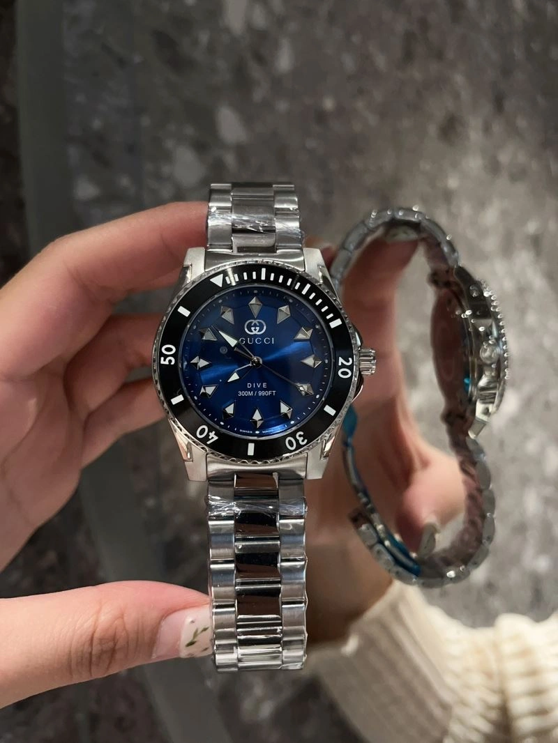 Unique GUCCI Watches 182953