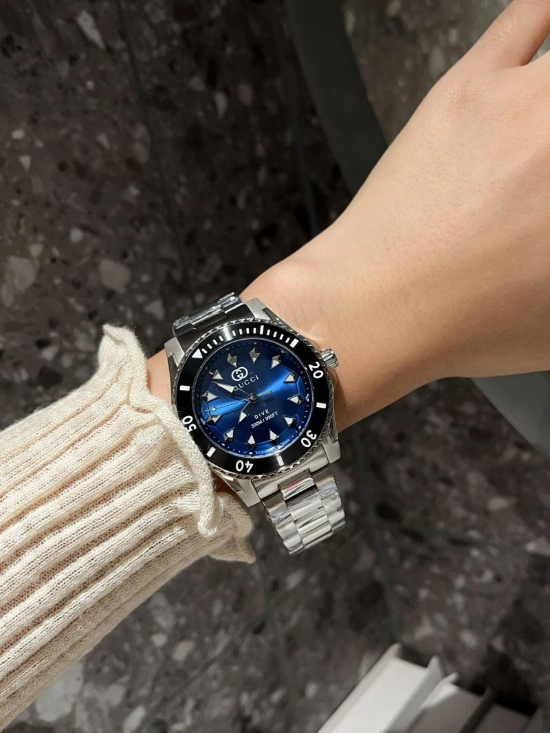 Unique GUCCI Watches 182953