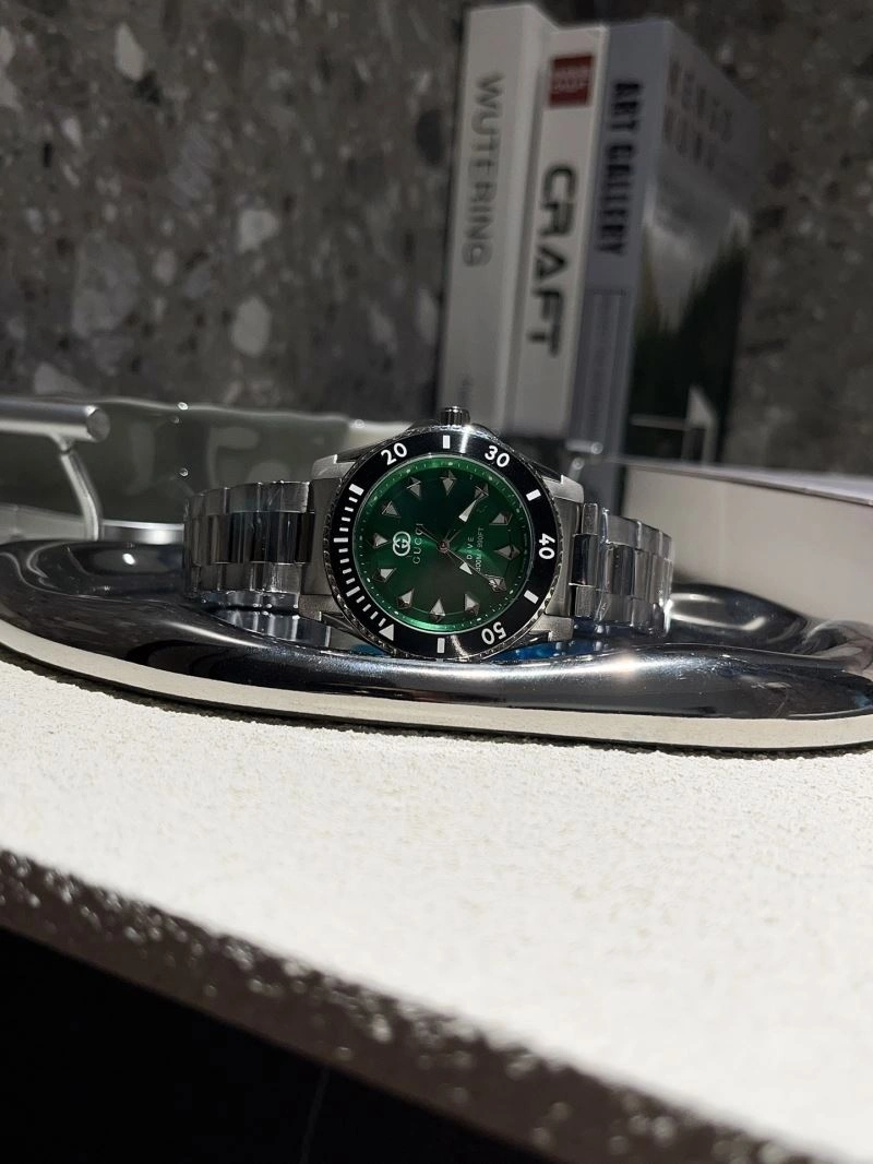 Unique GUCCI Watches 182953