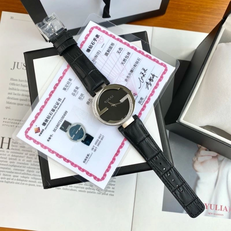 GUCCI Watches Unisex 182950