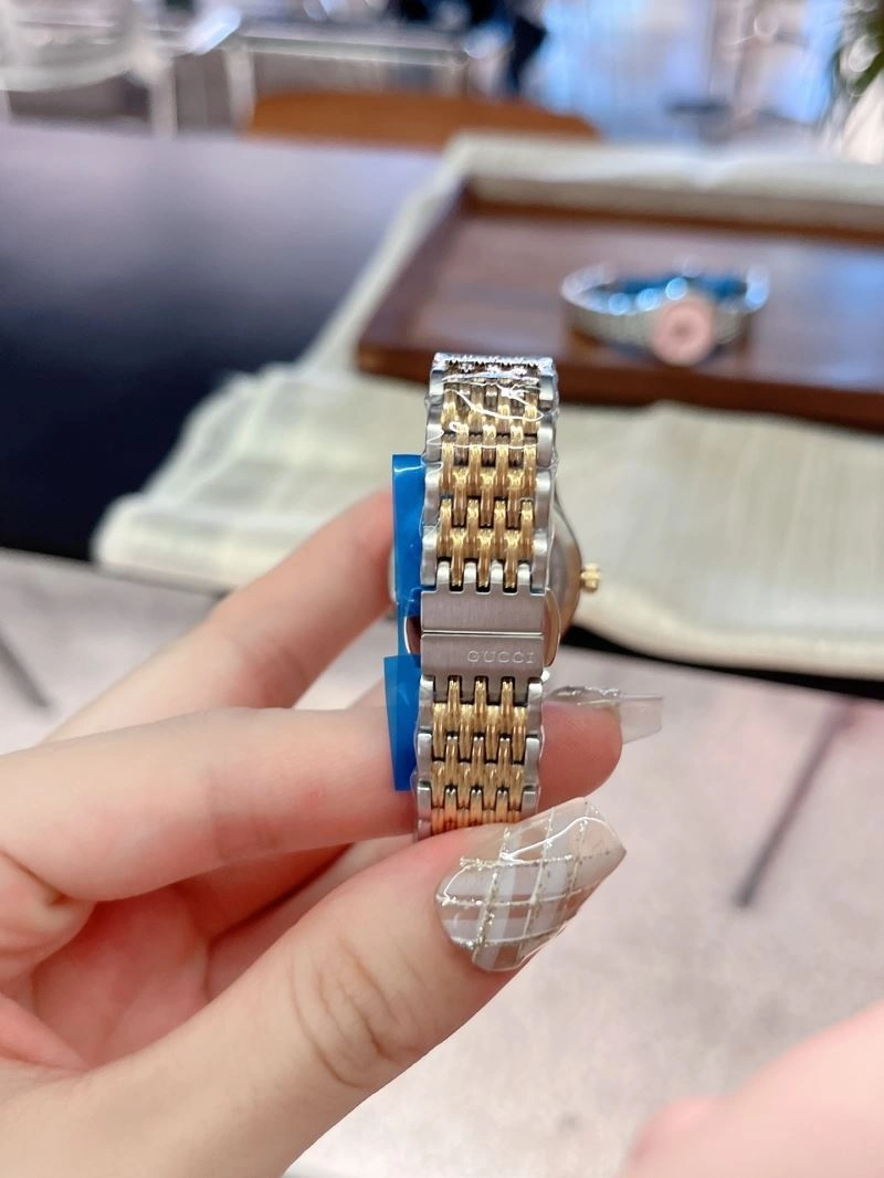 GUCCI Watches Modern 182947