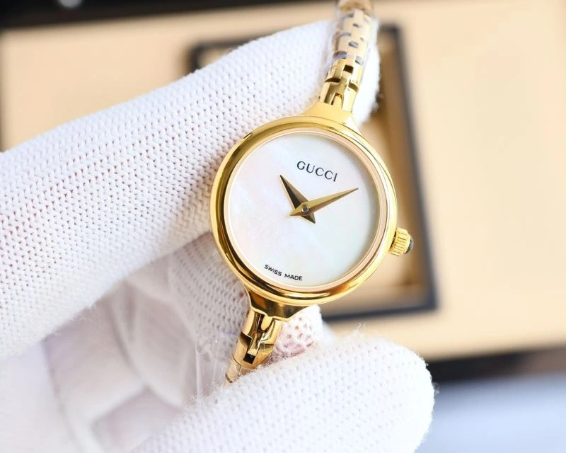 GUCCI Watches ZipUp 182944