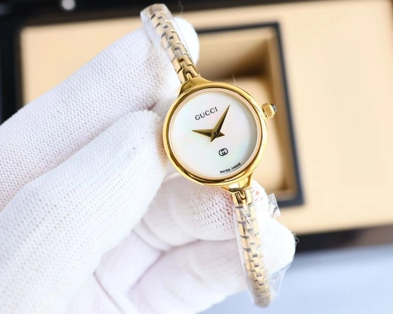GUCCI Watches ZipUp 182944