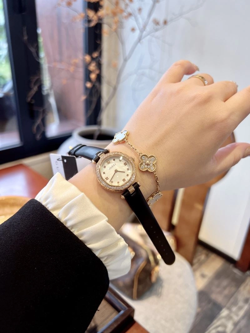 NewStyle GUCCI Watches 182921
