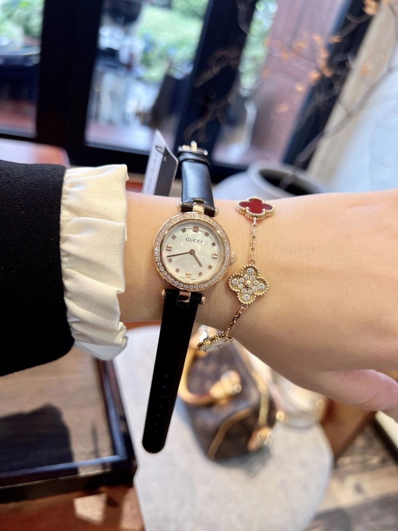 NewStyle GUCCI Watches 182921