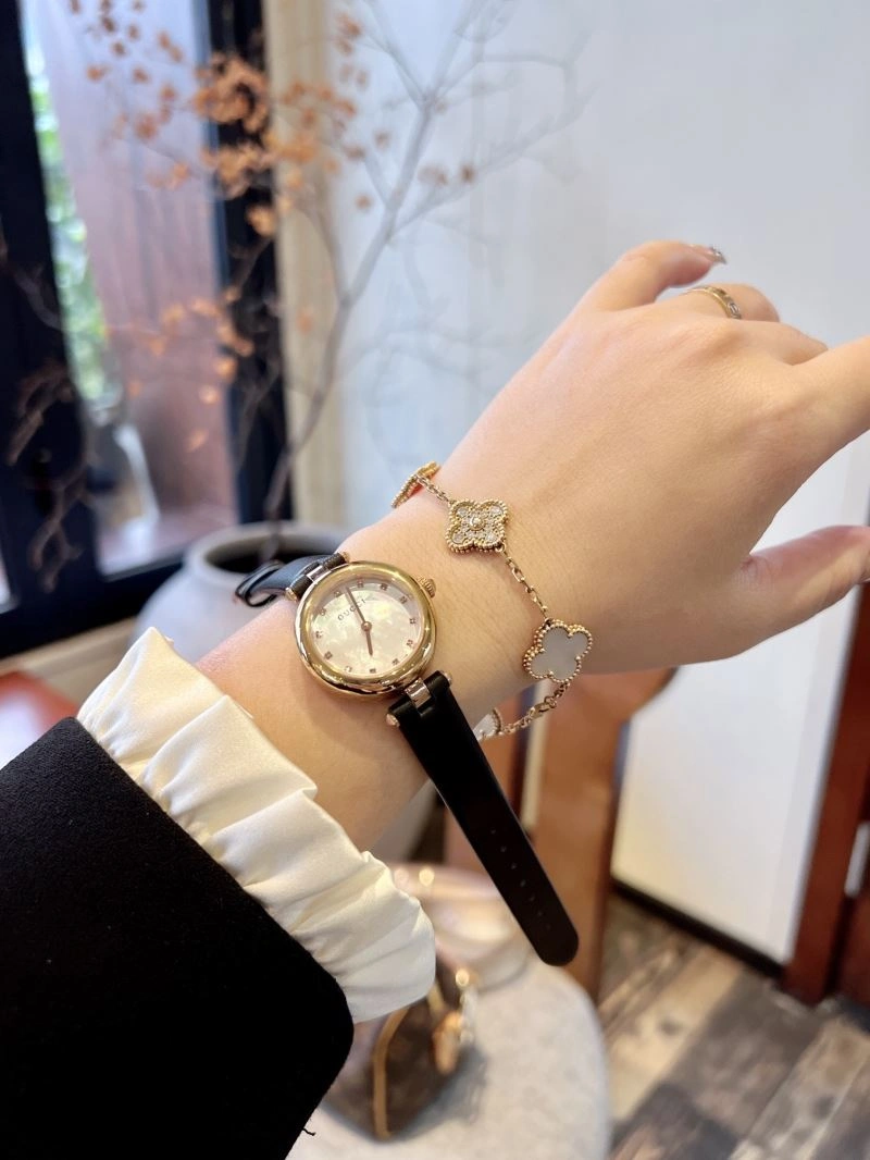 NewStyle GUCCI Watches 182921