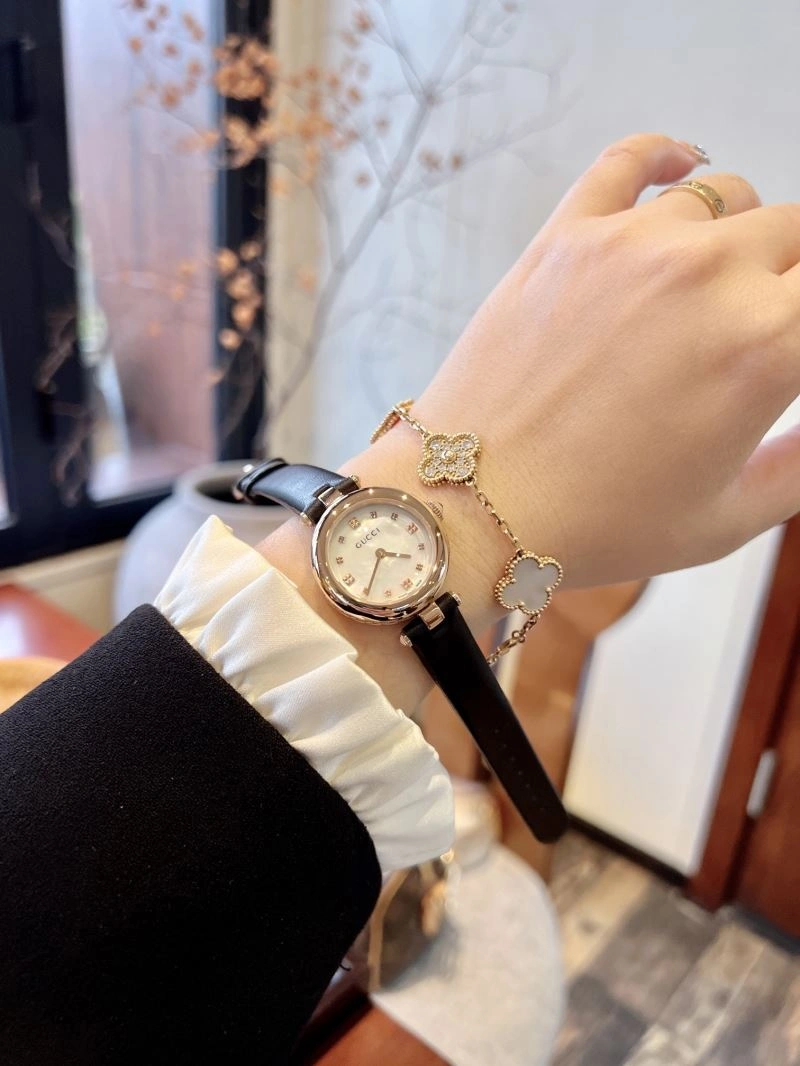 NewStyle GUCCI Watches 182921